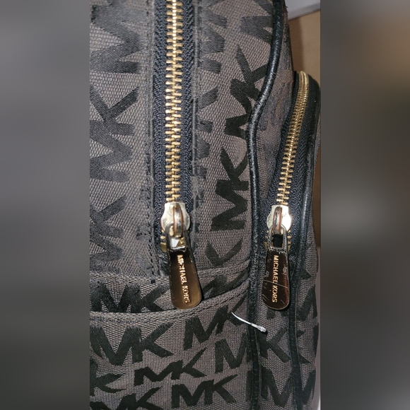 Michael Kors Pre-loved Backpack - Picture 4 of 7